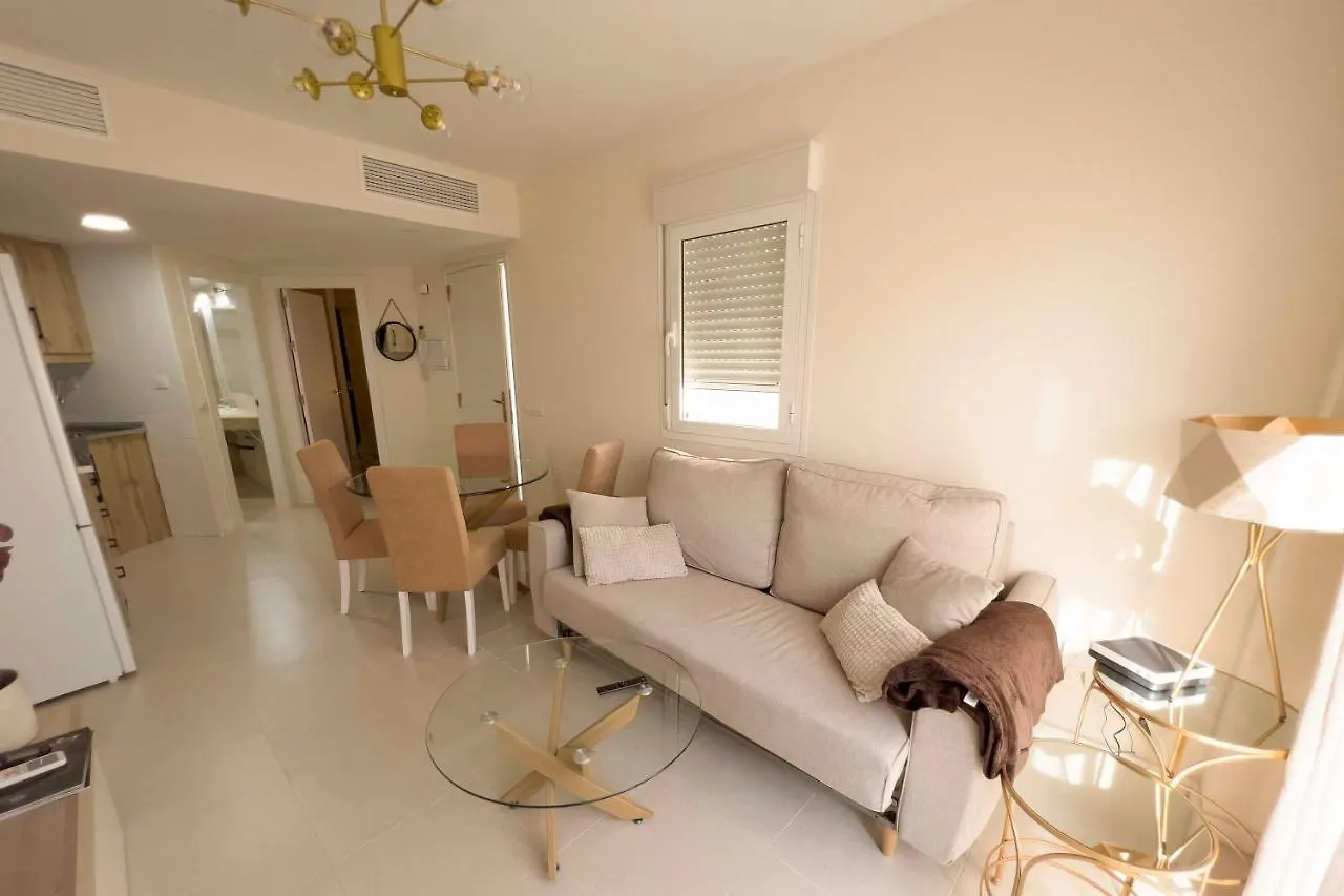 Deluxe Vera Playa - Laguna Beach Apartmán